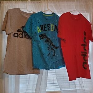 3 t shirts boys large